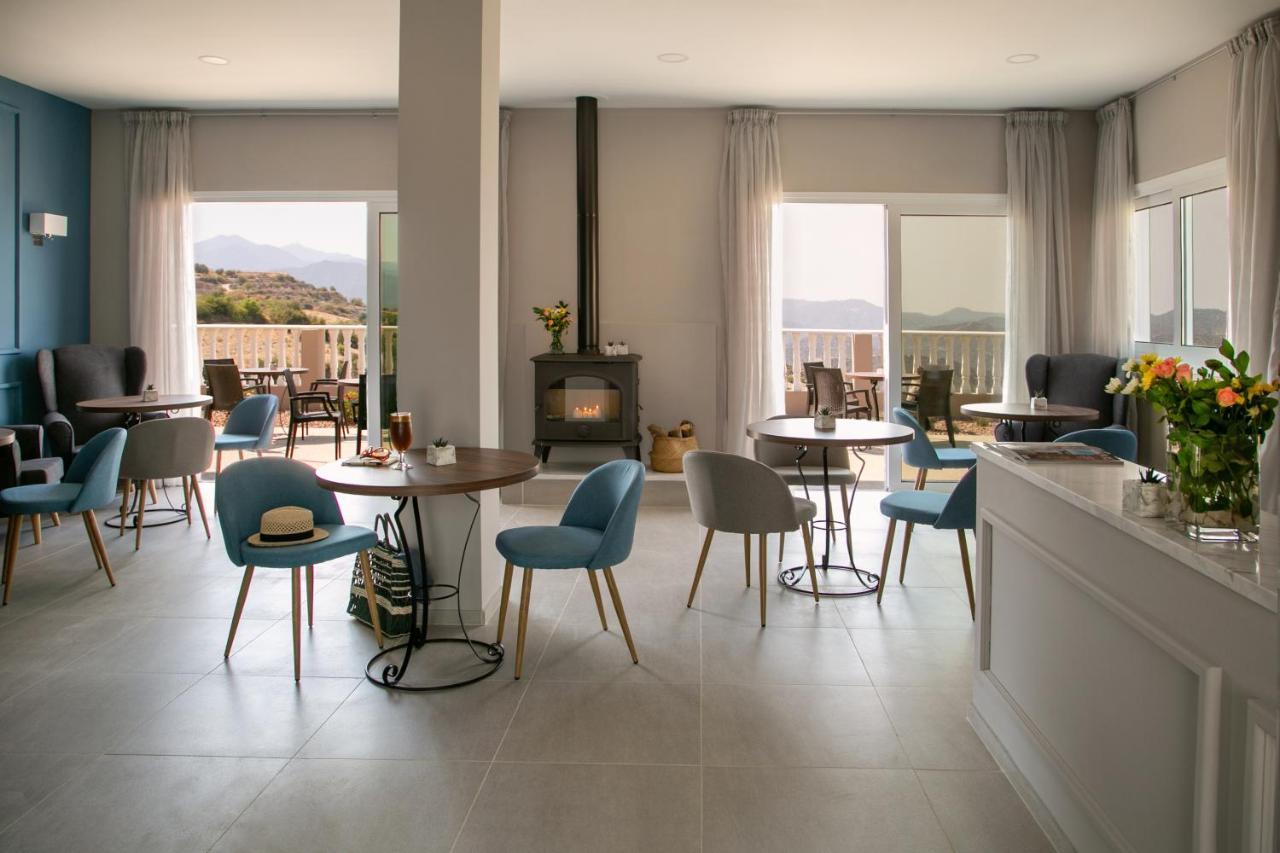 Apartmanhotel Archontiko Kiverniti Páno Léfkara